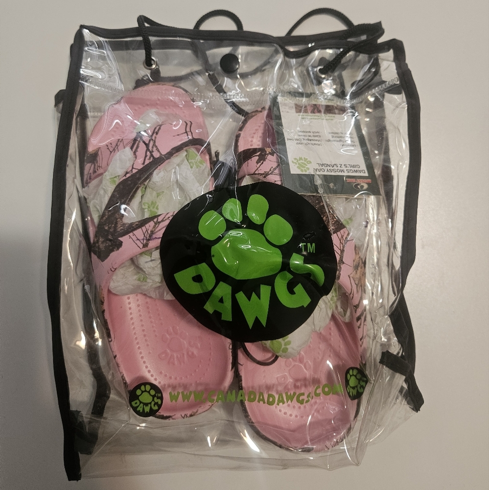 Dawgs Mossy Oak Pink Sandals